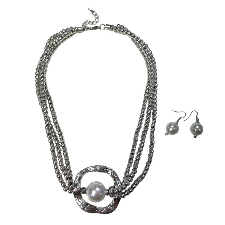 Bead Layer Pearl Circle Neck