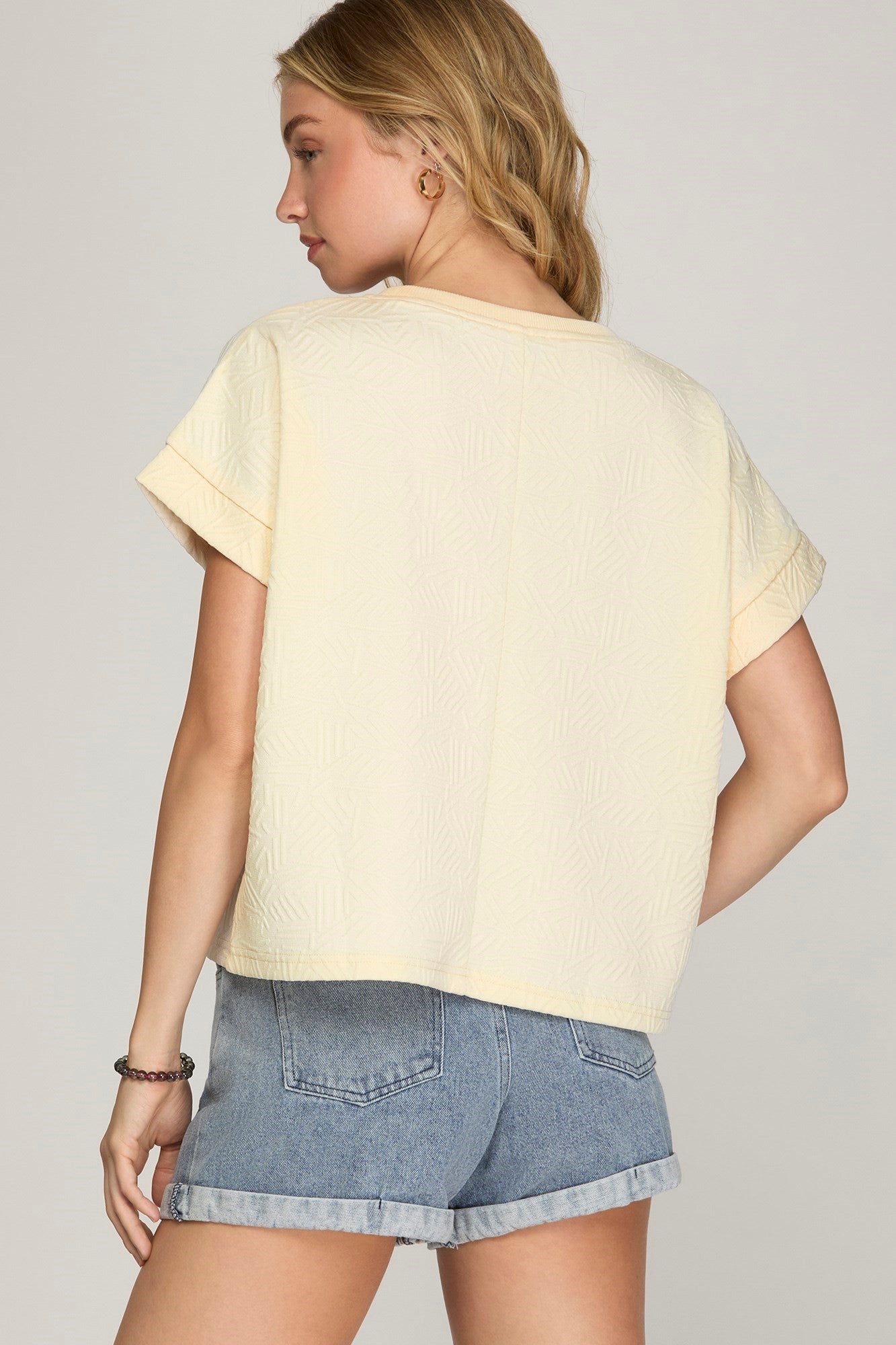 Short Slv Texture Knit