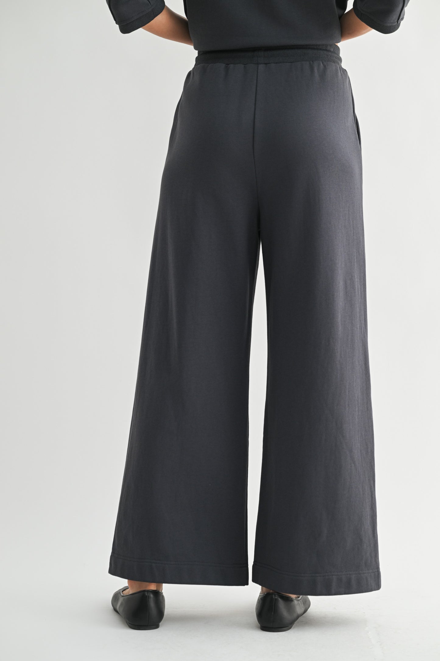 Straight Leg Pant