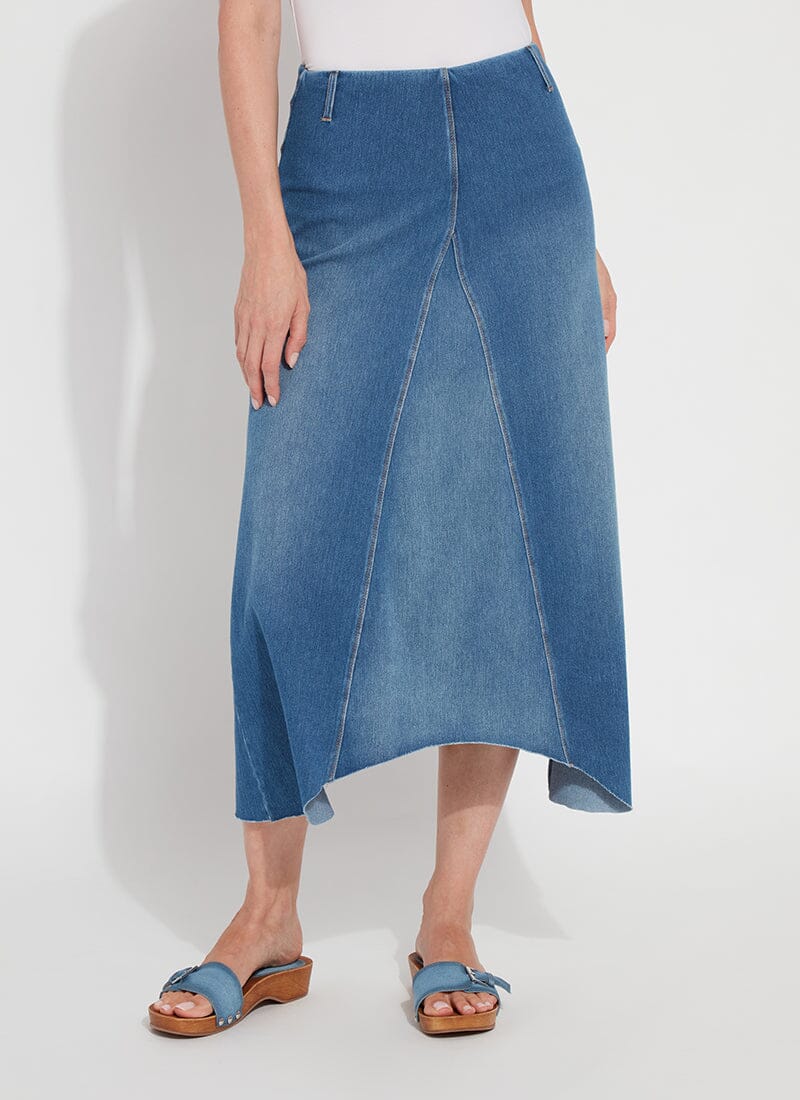 Denim skirt in Camel