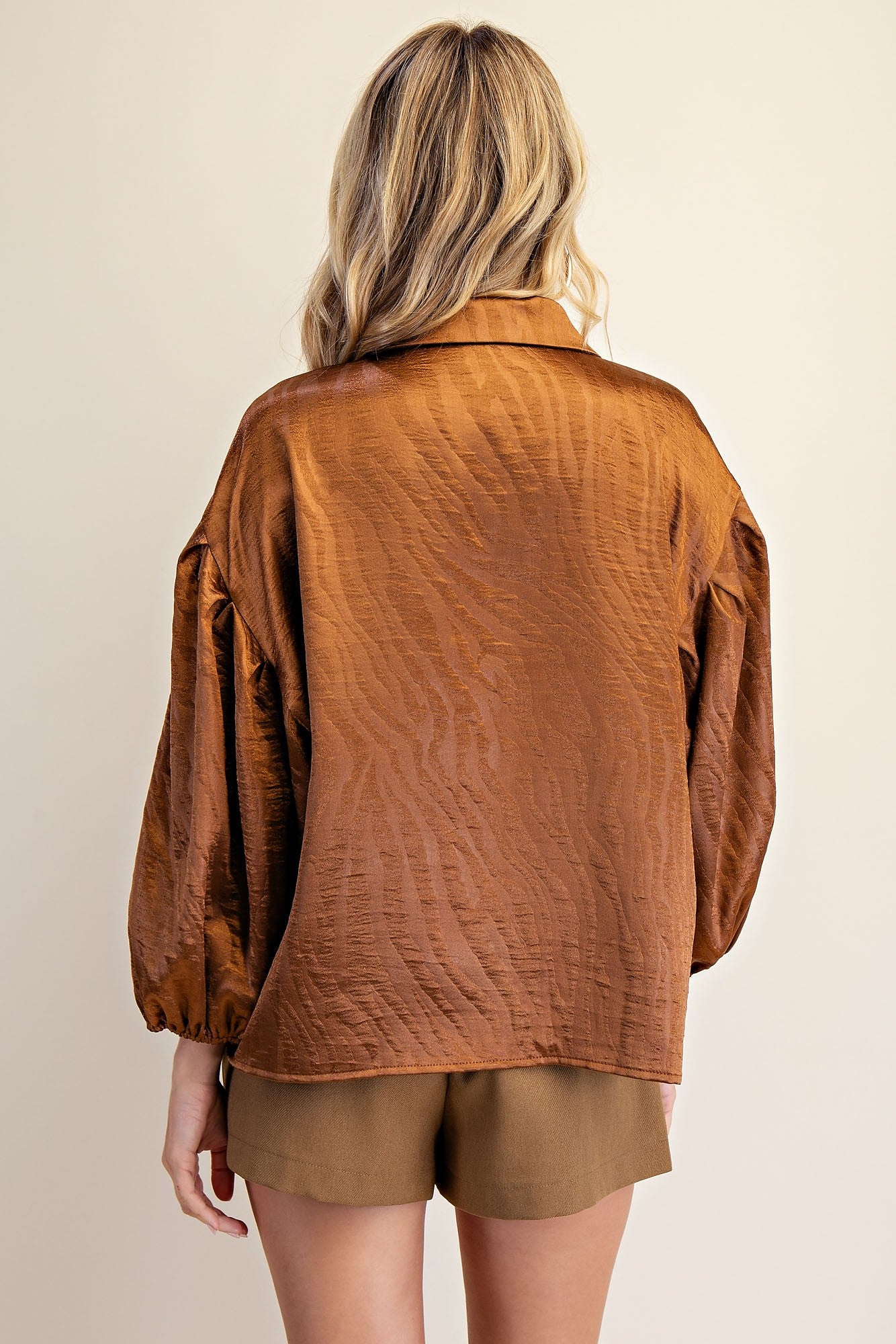Embossed Shiny button blouse