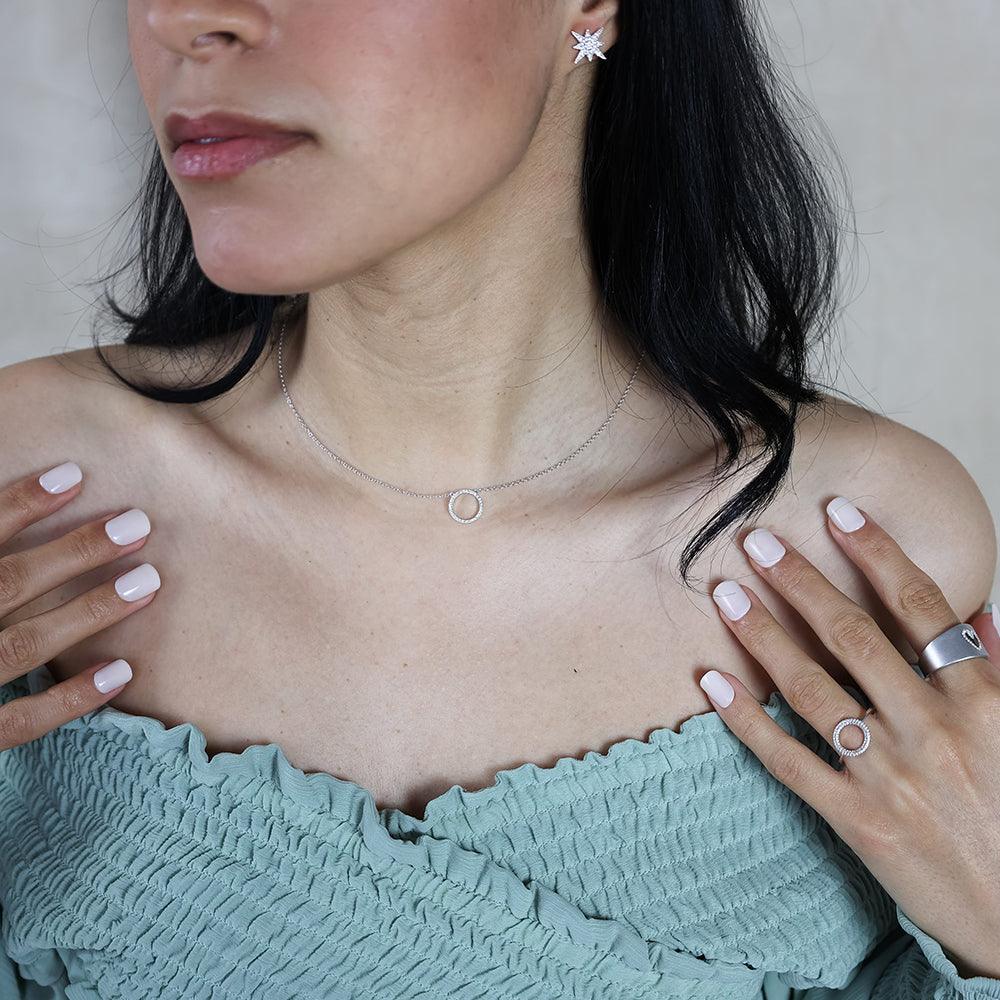 Standing O Pendant Necklace