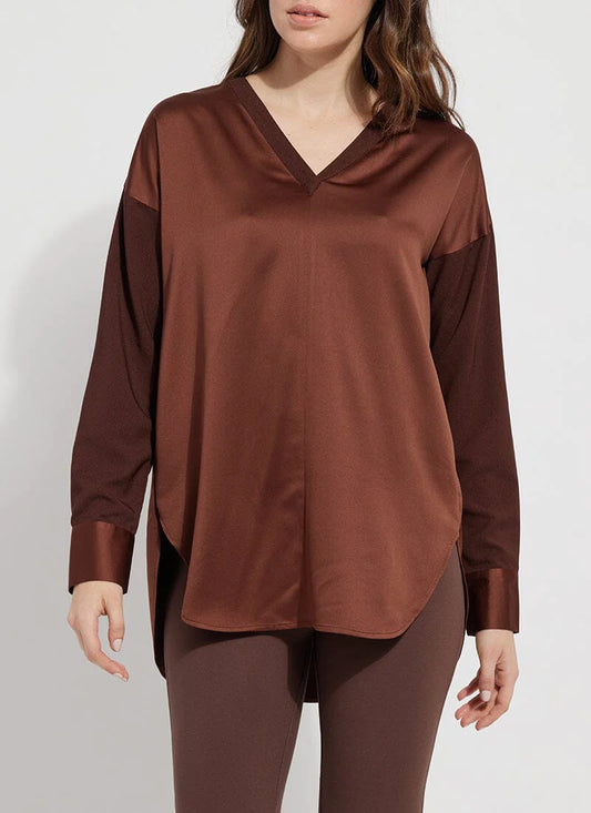 Token Pullover Blouse