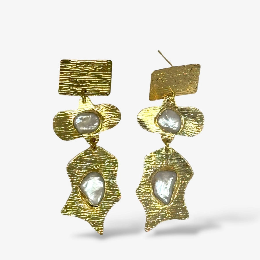 Golden Tide Pearl earrings