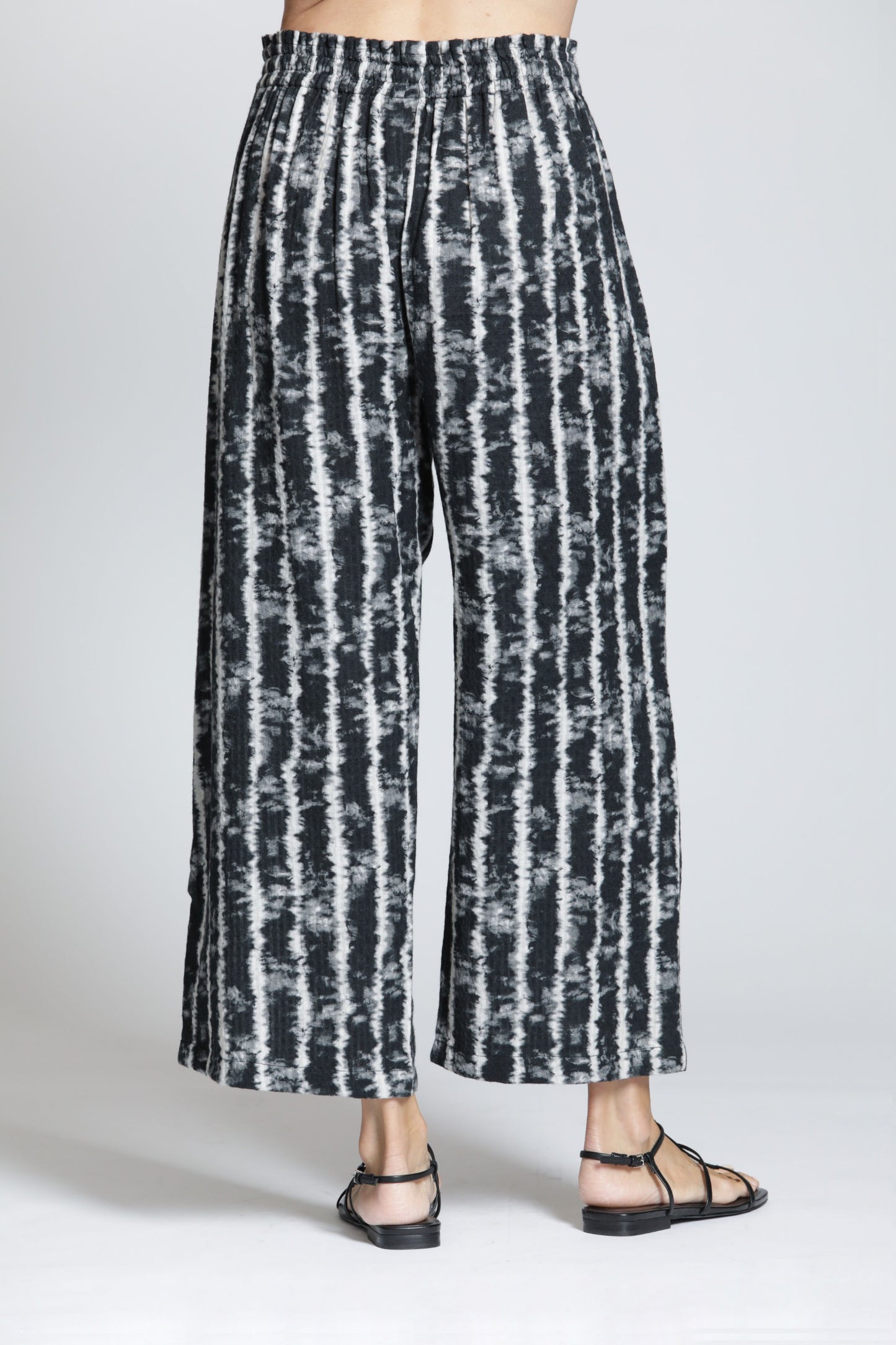 Crop Wide Leg Pant