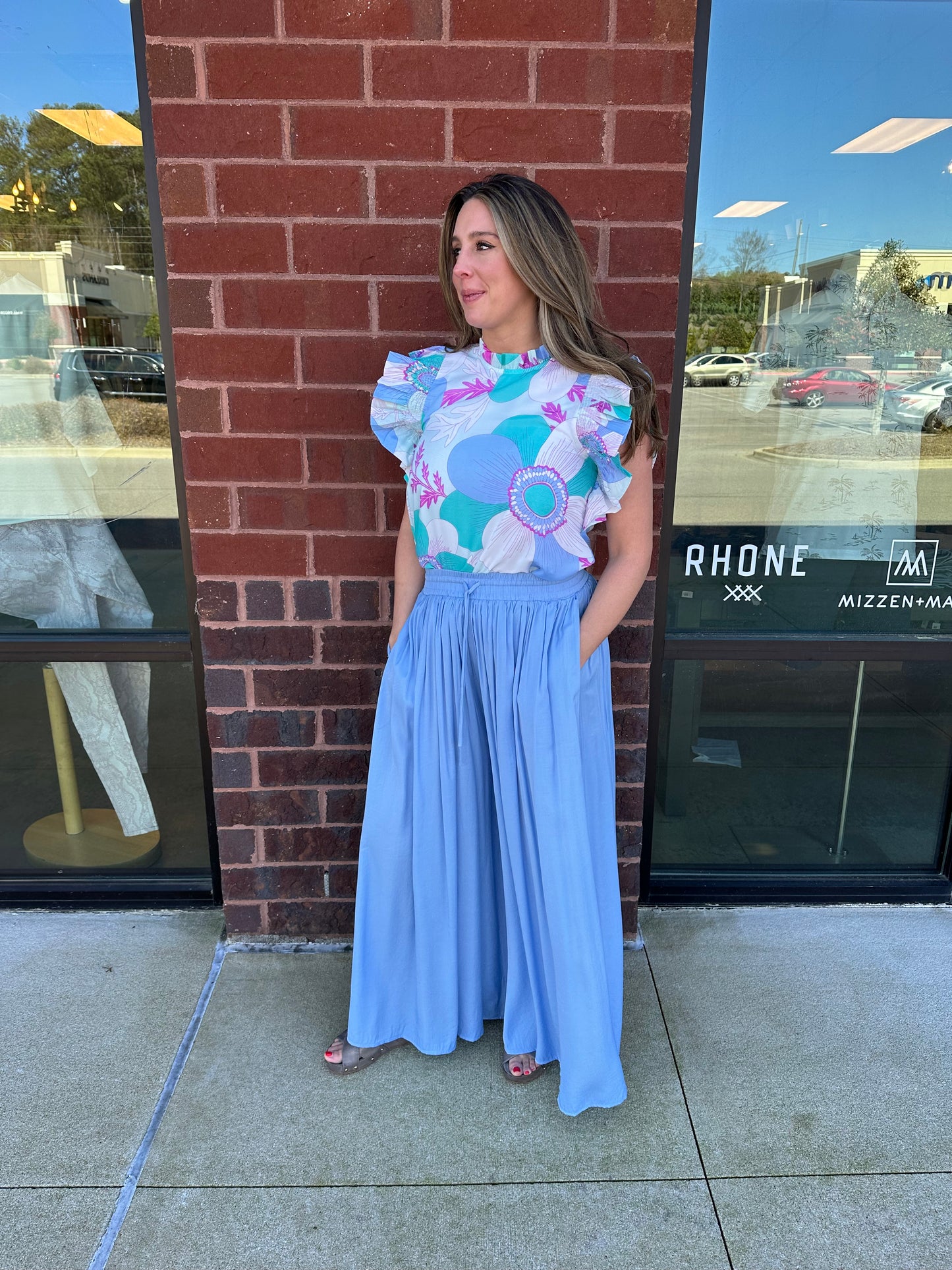 Ruffle Sleeve Flower Top