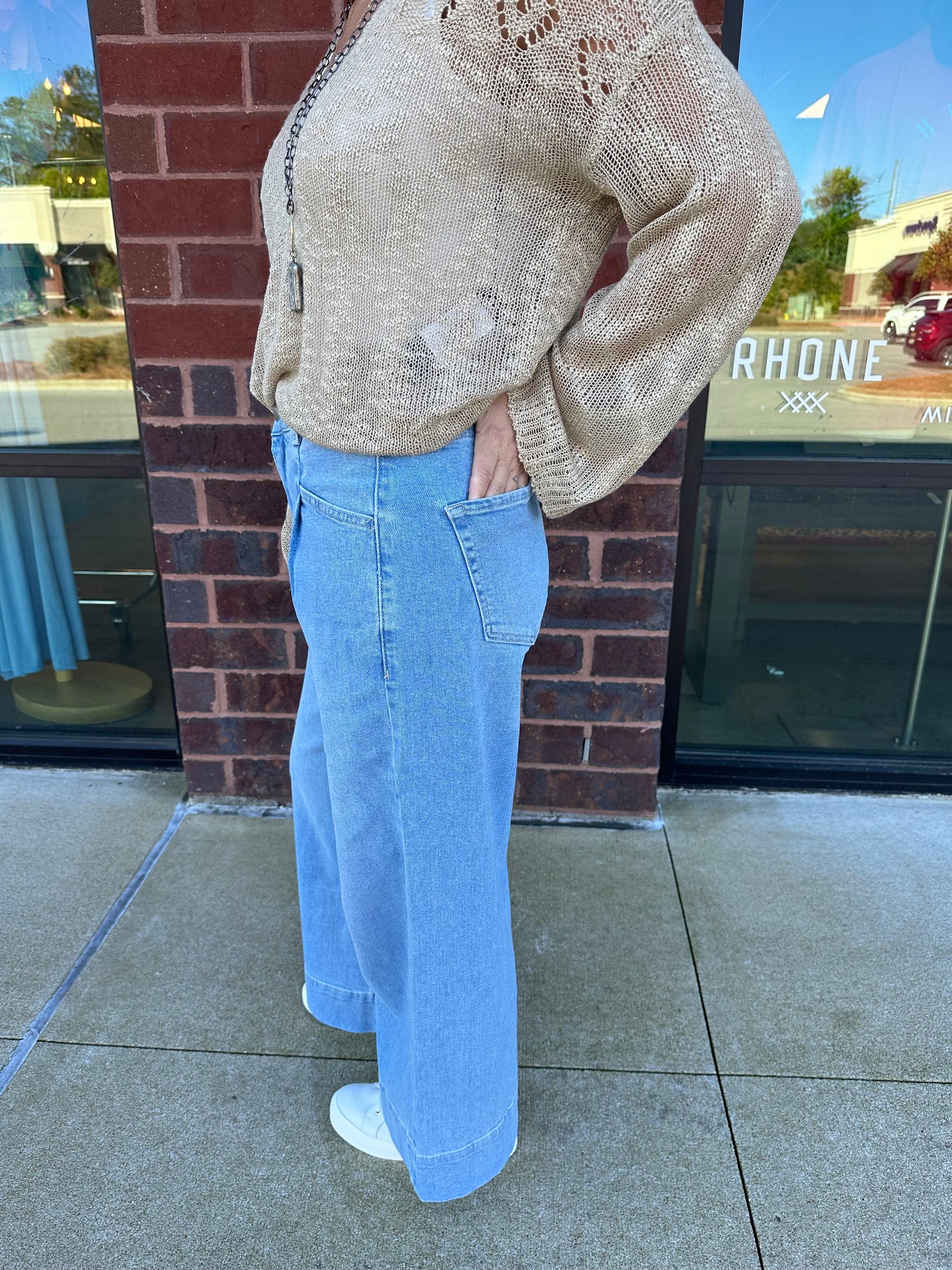 Ultra-High Rise Wide Leg