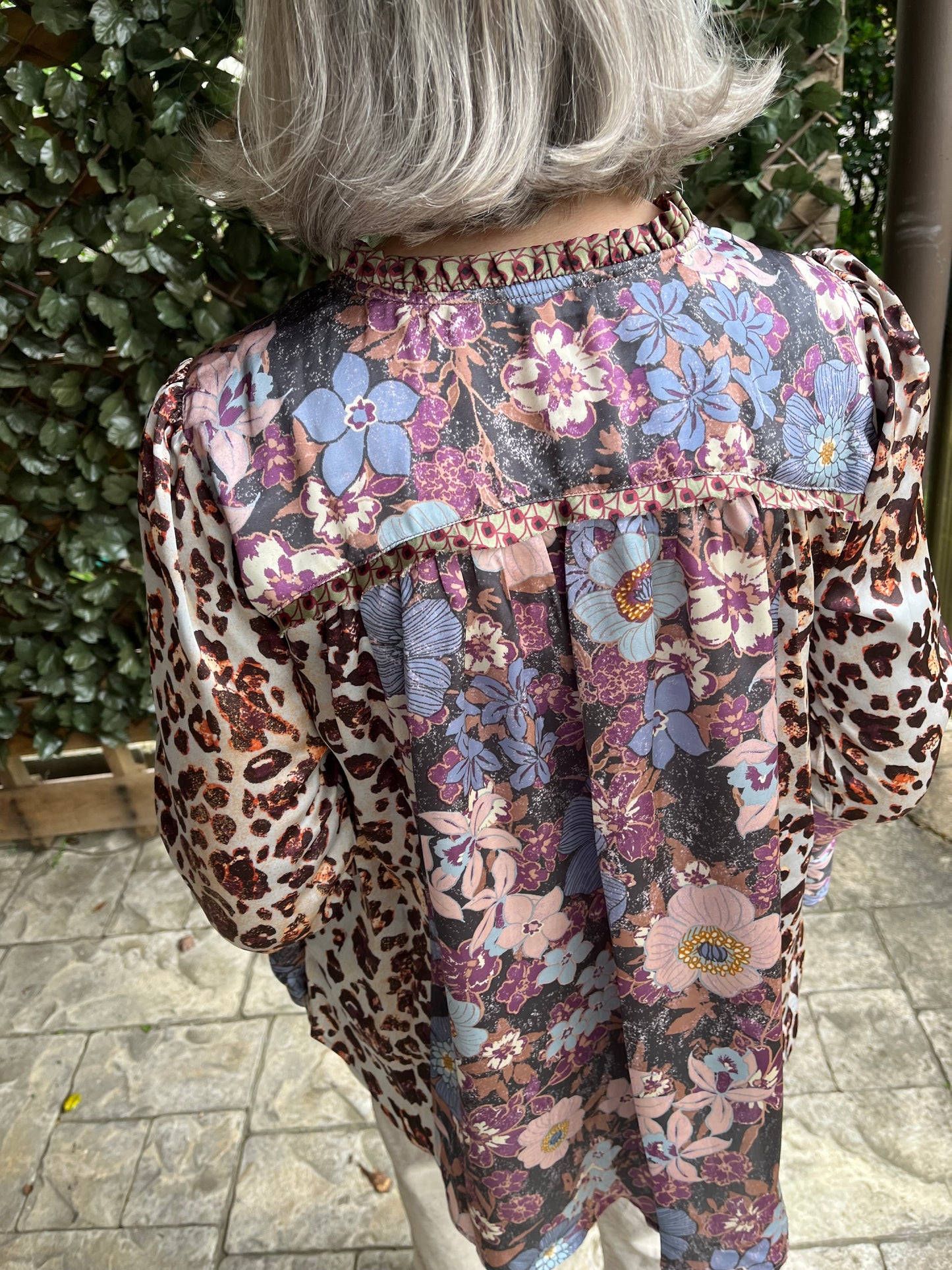 Print Bell Sleeve Top