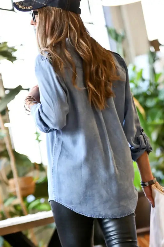 Double Pocket Button Denim Shirt