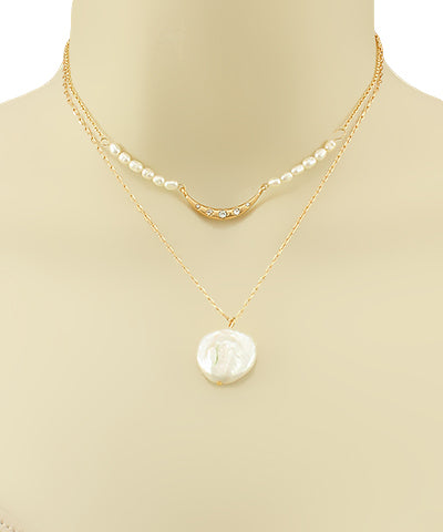 Pearl Layer Choker