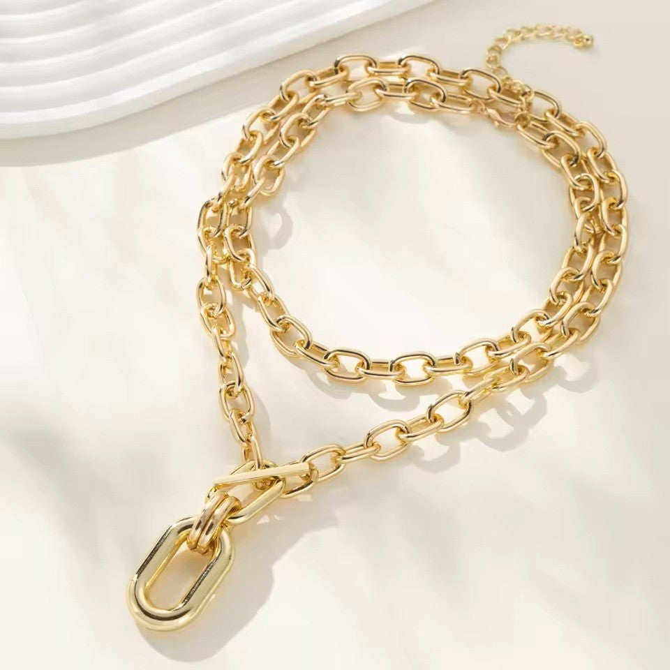Chain Pendant Necklace