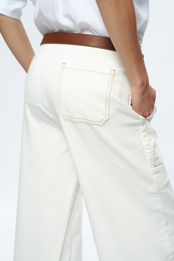 Low Rise Wide Leg Pant