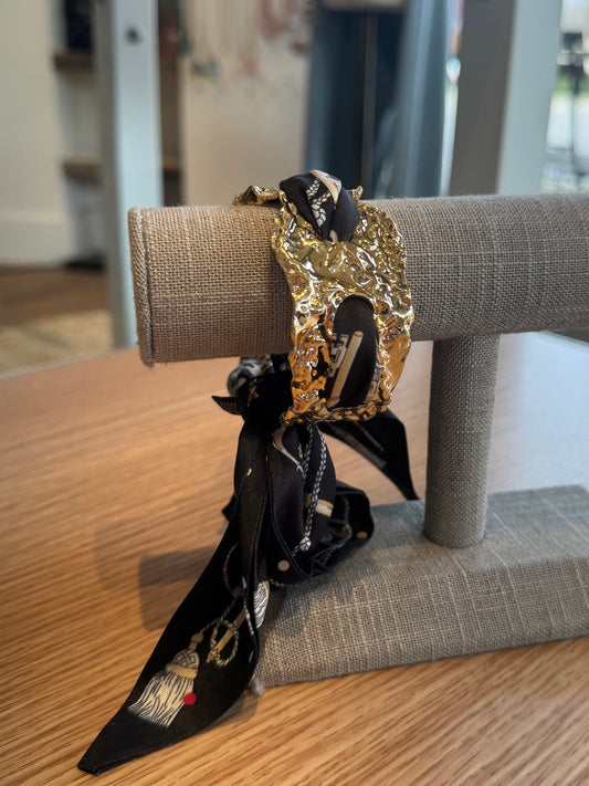 Tie scarf bangle