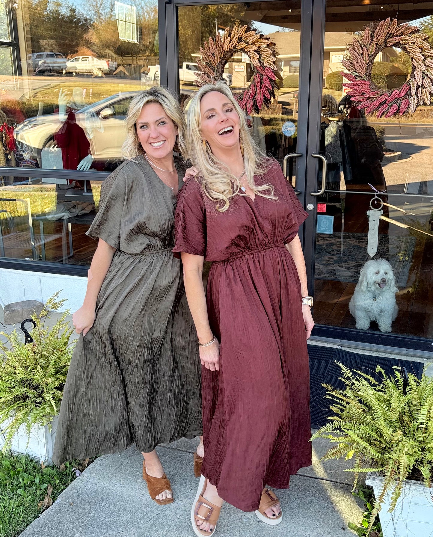 Short Slv Batwing Dress