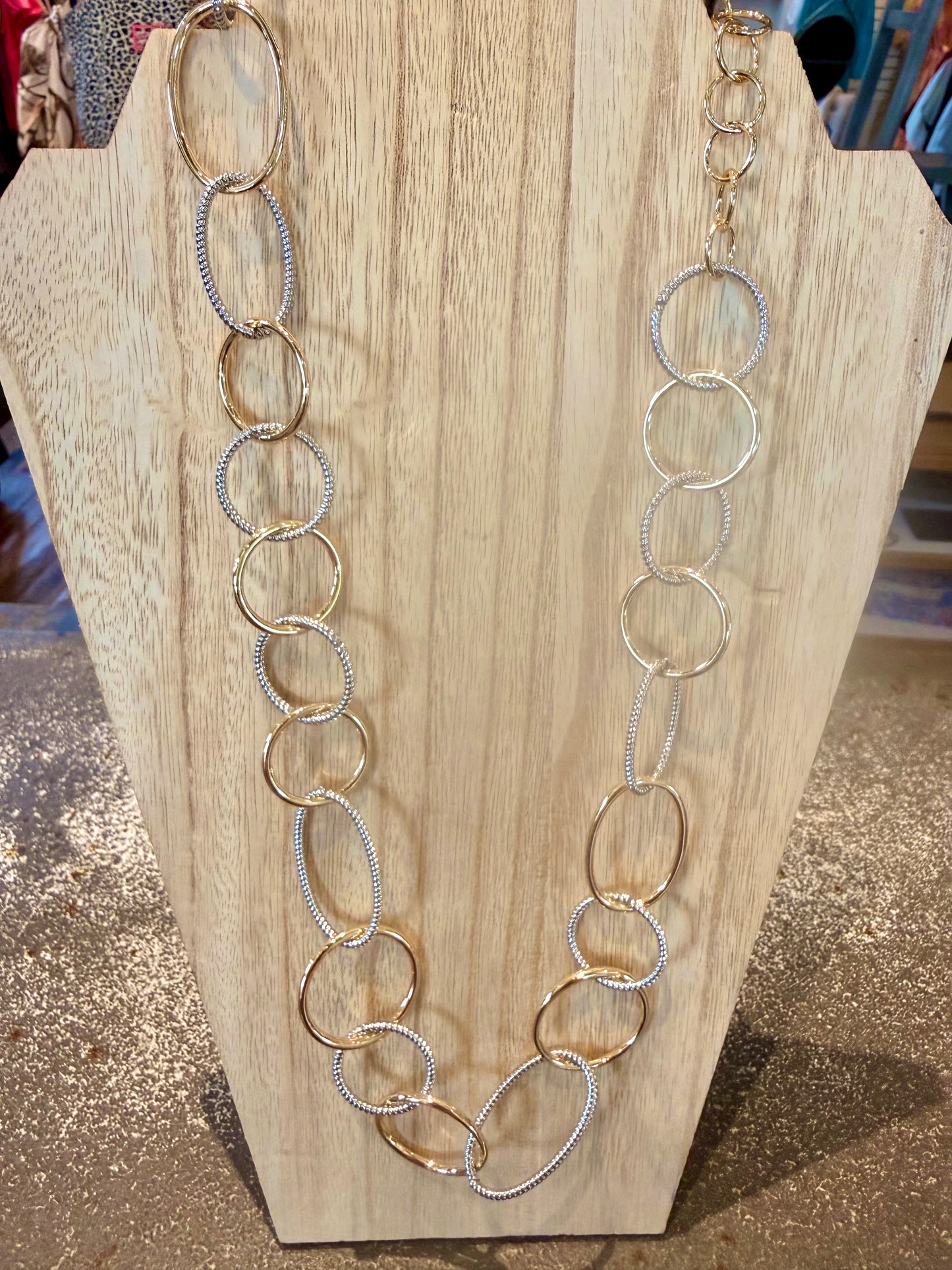 Multi metal circle necklace