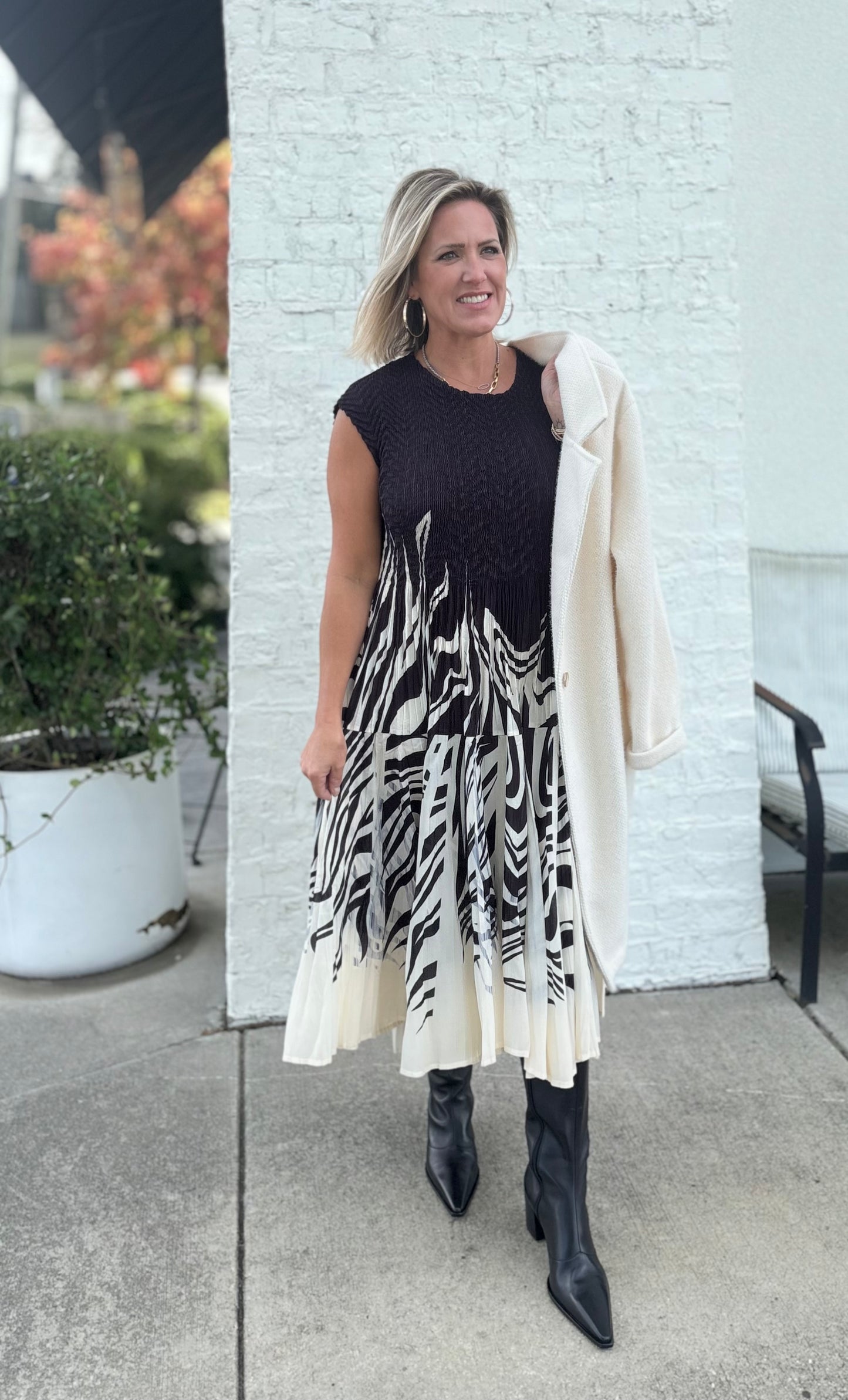 Lizzy Smock graphic L/S Dress