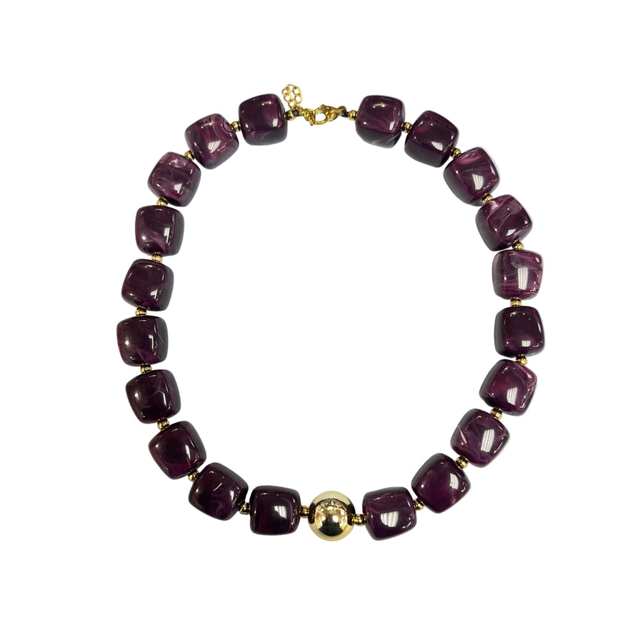 Resin Gold bead necklace