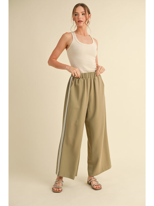 Side Stripe Pant